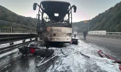 Bolu Dağı’nda Yolcu Otobüsü Alevlere Teslim Oldu! Şoför Facianın Önüne Geçti