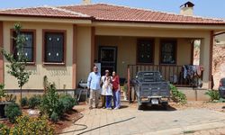 Depremzede Aile Yeni Köy Evinde Hayata Yeniden Tutundu