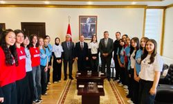 Şampiyon Voleybol Takımından Afşinspor’a Büyük Destek