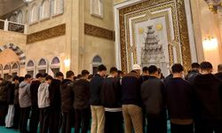 Afşin’de Gençler Sabah Namazında Aynı Saflarda Buluştu