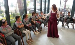 Büyükşehir, Edebiyat Şehri’nde Çocukların Dünyasını Kitaplarla Renklendiriyor