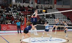 Büyükşehir’in Sultanları Taraftarı Önünde Kazandı