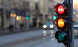 Trafik Işıklarında Yeni Dönem: Sarı Işık Kuralı Değişti!