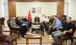 Kahramanmaraş Valisi Ünlüer, Şehit Öğrencilerin Ailelerini Makamında Ağırladı