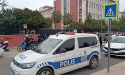 Ortaokulda bıçaklı saldırı! 6. sınıf öğrencisi arkadaşını yaraladı, eğitime ara verildi