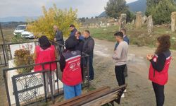 Şehitler Kabirleri Başında Dualarla Anıldı