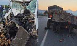 Afşin’de Traktöre Arkadan Çarpan Transit Sürücüsü Ağır Yaralandı