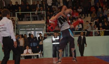 Okullar Arası Wushu Şampiyonası Başladı