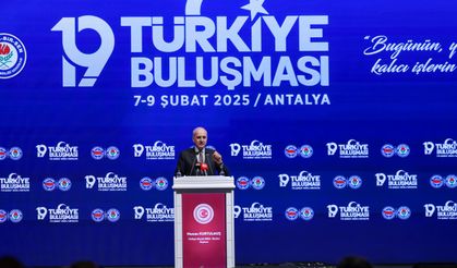 TBMM Başkanı Kurtulmuş, Eğitim-Bir-Sen 19. Türkiye Buluşmaları programında konuştu