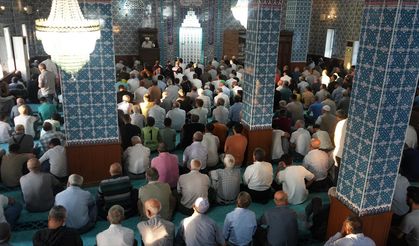 Gaziantep ve çevre illerde Kurban Bayramı namazı kılındı