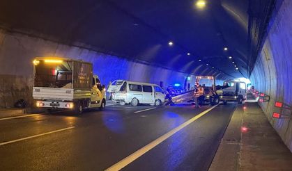 Anadolu Otoyolu'nda Zincirleme Trafik Kazası Ulaşımı Aksattı