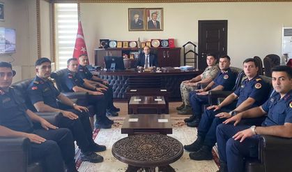 Kaymakam Sarıdoğan, Jandarma Komutanı Küpçü ve Subay Adayı Öğrencileri Kabul Etti