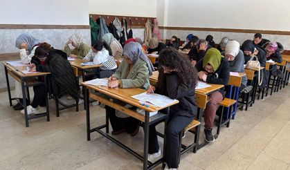 Gençler Gerçek Sınav Atmosferini Yaşadı; Büyükşehir’in Deneme Sınavına Yoğun İlgi