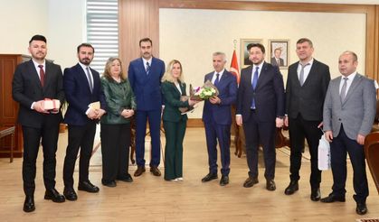 “İyileştiren Kütüphane” Temasıyla Kitap Okuma Etkinliği Düzenlendi