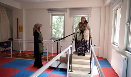 Aktif Yaşam Merkezi Yaşlıların Hayatına Değer Katmayı Sürdürüyor