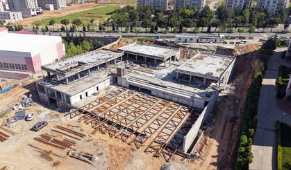 Kahramanmaraş’ın Yeni Nesil Gençlik ve Spor Kompleksi Hızla Yükseliyor