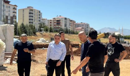 Afşin’de Yarı Olimpik Yüzme Havuzu Projesinde Çalışmalar Yerinde İncelendi
