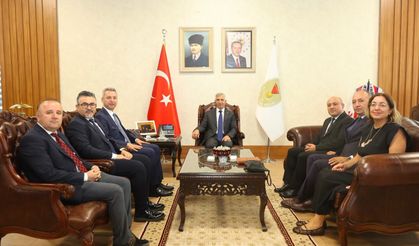Vali Ünlüer, KSÜ ve Ziraat Bankası Yöneticilerini Makamında Ağırladı