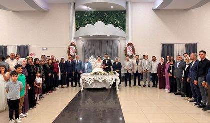 Afşin’de AK Parti Teşkilatını Buluşturan Düğün Töreni