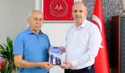 Prof. Dr. Kahveci’den İl Müftüsü Güller’e Ziyaret