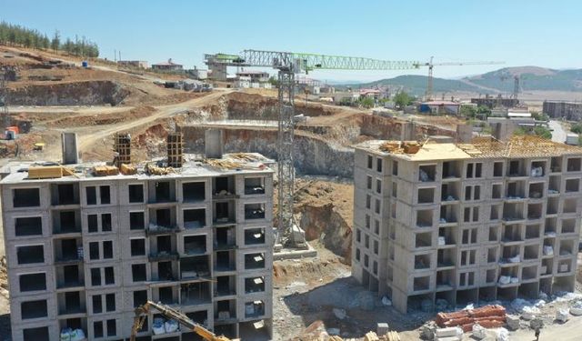 Deprem Bölgesinde 177 Bin 316 Konutun Yapımı Sürüyor