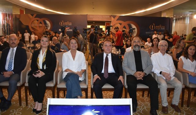 Altın Portakal'da "Onur" ve "Yaşam Boyu Başarı" ödülü alacak sanatçılar açıklandı
