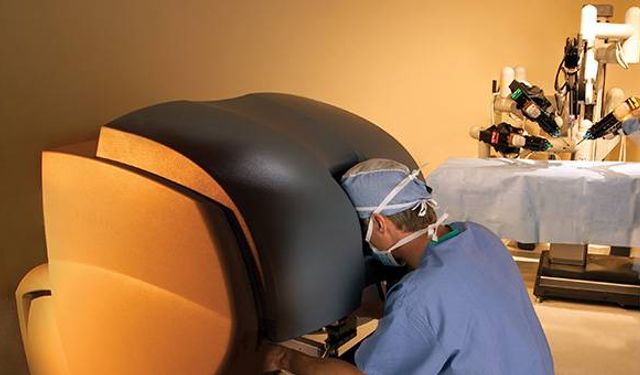 Göğüs Cerrahisinde Robotik Yöntemin Avantajlarını Biliyor Musunuz?