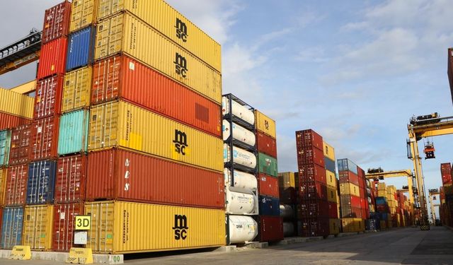 Batı Akdeniz'in 8 aylık ihracatı 1 milyar 741 milyon dolara ulaştı