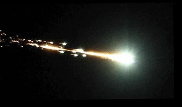 AFŞİN’DE METEOR DÜŞÜŞÜ GÖRÜNTÜLENDİ