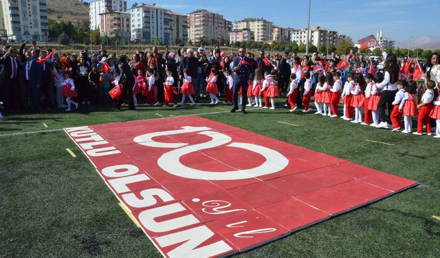 Afşin’de Cumhuriyetin 100. Yılı Coşkuyla Kutlandı