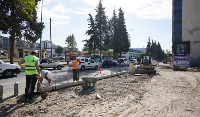 Büyükşehir, Azerbaycan Bulvarı’nda Yenilemelerini Sürdürüyor