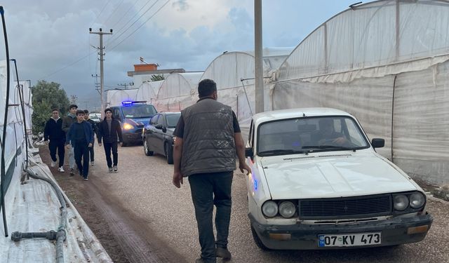 Antalya'da bir kadın evinde av tüfeğiyle öldürülmüş bulundu