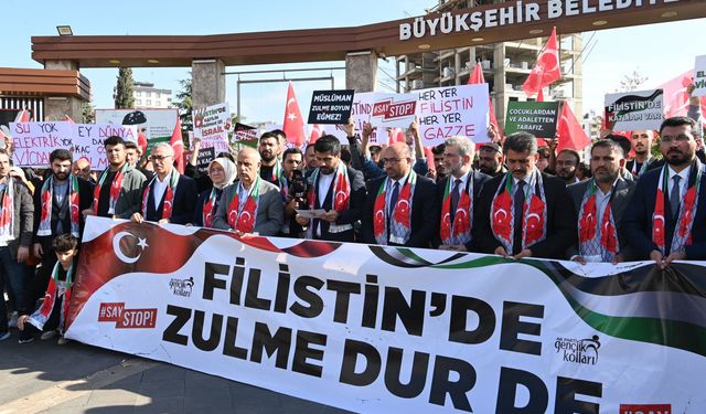 Başkan Karabulut: “İsrail’in karşısında, Filistin’in yanındayız”