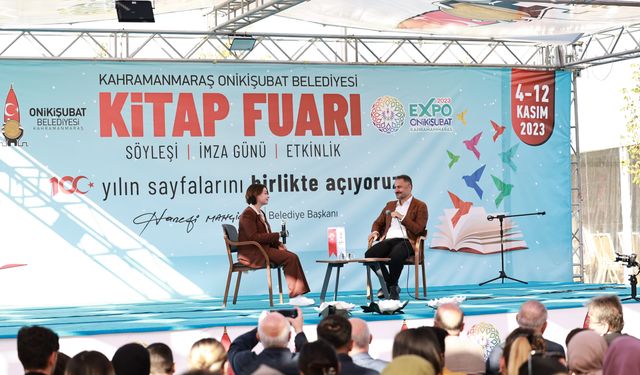 EXPO 2023 Kitap Fuarı’na katılan Rabia Birsen Göğercin, depremzedelere umut aşıladı