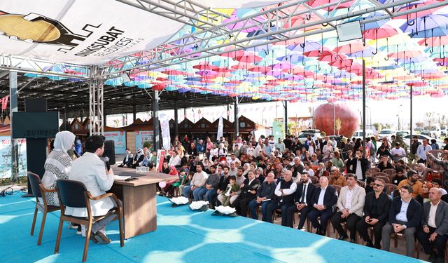 EXPO 2023 Kitap Fuarı, kültür söyleşileri ve imza günleriyle devam ediyor