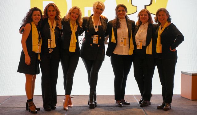 İş Dünyasının Güçlü Kadınları İzmir’de Bir Araya Geldi!