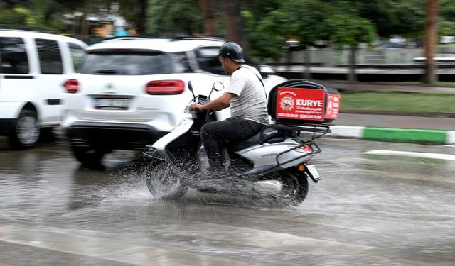 Motokuryeler için düzenleme: '30 dakikada kapıda' dönemi bitiyor