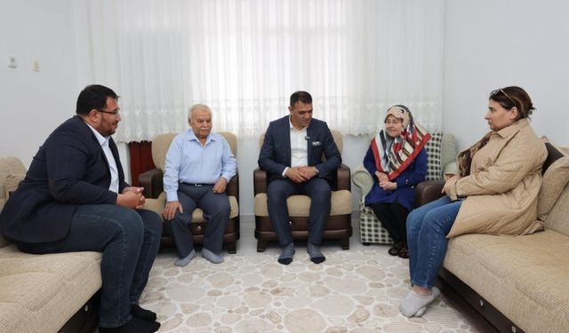 Silifke Belediye Başkanı Altunok, astronot Alper Gezeravcı'nın ailesini ziyaret etti