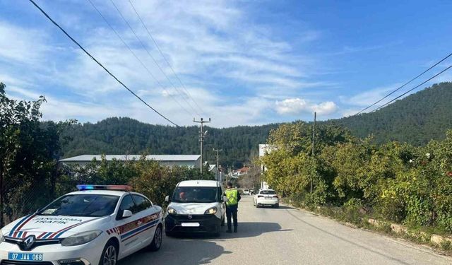 Alanya’da 25 araç trafikten men edildi