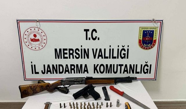 Mersin'de silah kaçakçılığı operasyonunda 4 zanlı yakalandı