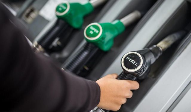 Motorine Tarihi İndirim Müjdesi: Fiyatlar O Seviyeye İniyor!
