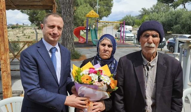 Tarsus Kaymakamı Mehmet Ali Akyüz'den şehit ailelerine ziyaret