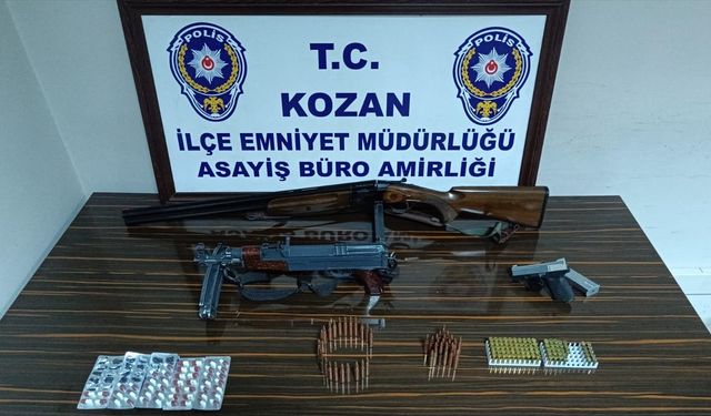 Adana'da evlerinde ruhsatsız silah bulunan 3 zanlı gözaltına alındı