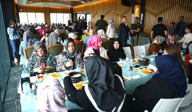 Kahramanmaraş'ta şehit aileleri Anneler Günü programında buluştu