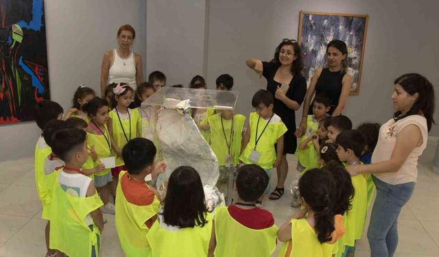 Çocuklar, hayal dünyalarını kağıda döktü