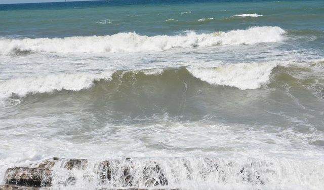 Marmara Denizi Olası Bir Tsunamiye Karşı 24 İstasyonla Anlık İzleniyor