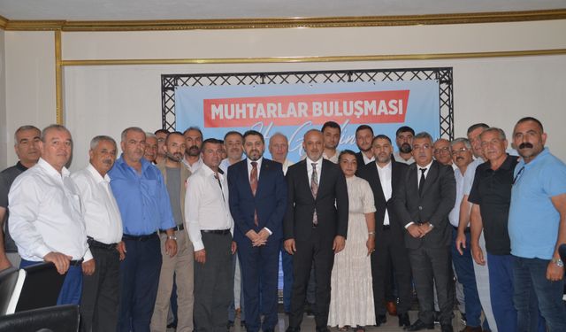 Afşin'de Mahalle Muhtarlarıyla İstişare Toplantısı Yapıldı