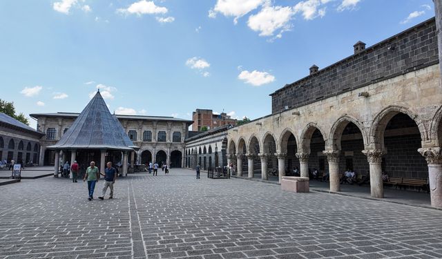 Turistik Ekspres' Diyarbakır'ın turizmini canlandırdı