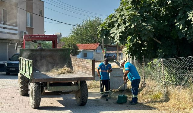 Ceyhan Belediyesi kırsalda temizlik seferberliğine devam ediyor