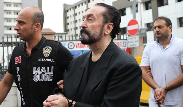 Adnan Oktar'a verilen 8 bin 658 yıl hapis cezası onandı